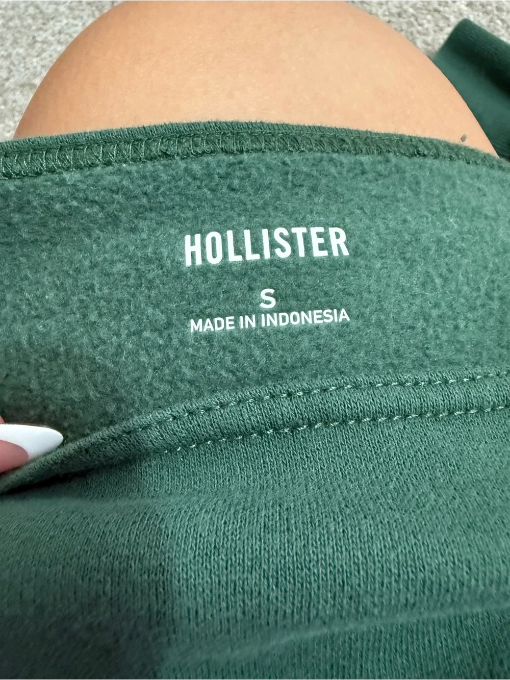 Hollister Dark Green Off-the-Shoulder Cropped Sweater